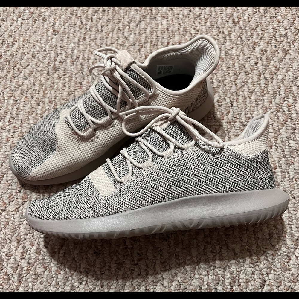 Barely used 
adidas Tubular Shadow Knit men's sneakers/running shoes 
size:US11